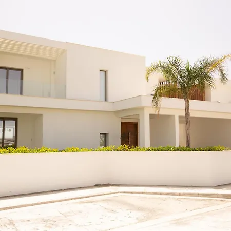 Villa Phaedrus Living Serenity Waves No 5 *