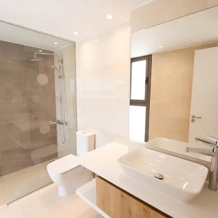 Villa Phaedrus Living Serenity Waves No 5 *