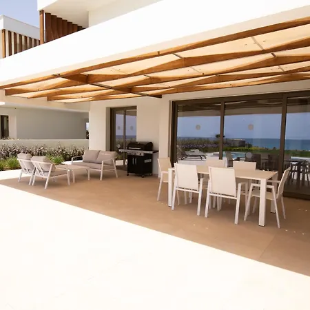 Phaedrus Living Serenity Waves No 5 Villa *